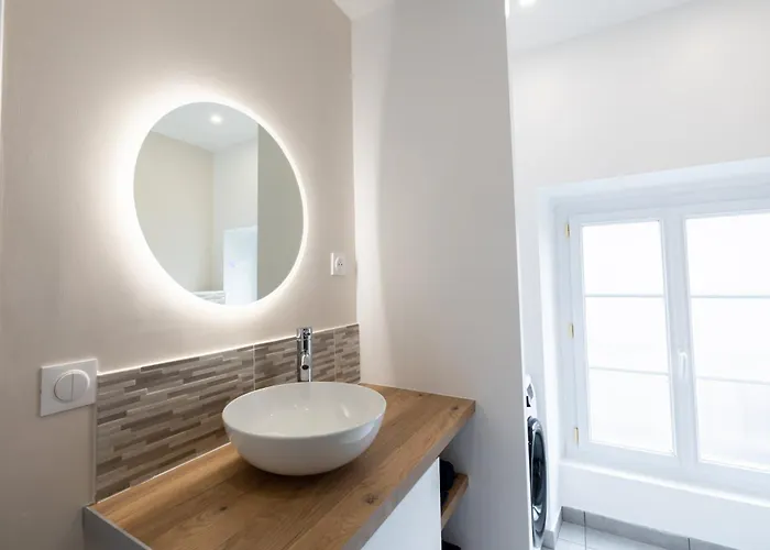 Tres Bel Cosy Et 绍莱